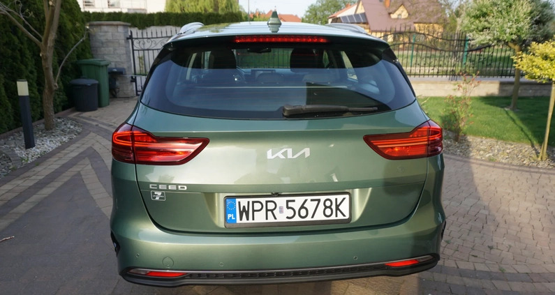 Kia Ceed cena 82800 przebieg: 58000, rok produkcji 2022 z Choroszcz małe 277